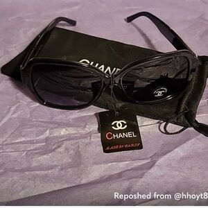 CHANEL Classic Black Sunglasses